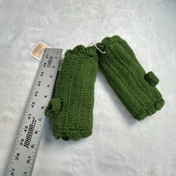 Kathmandu Inc Hand Warmer Wool Fingerless Gloves Floral Crochet Detail Green New - Picture 3 of 4